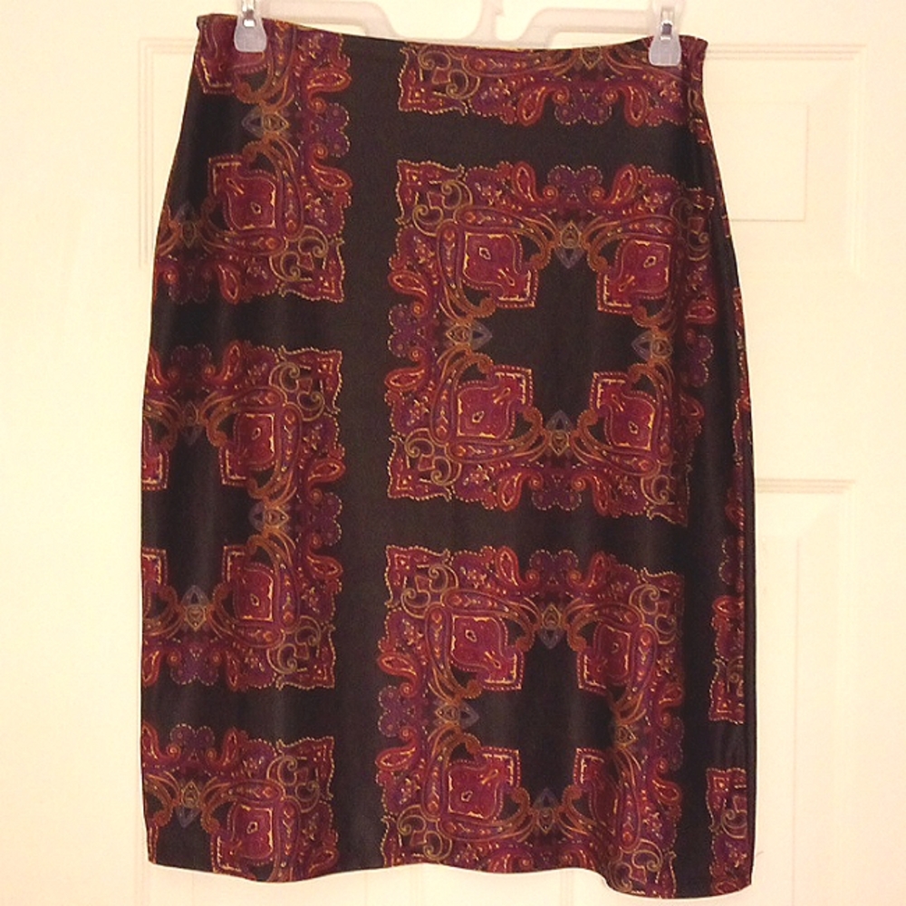 Paisley Design Skirt